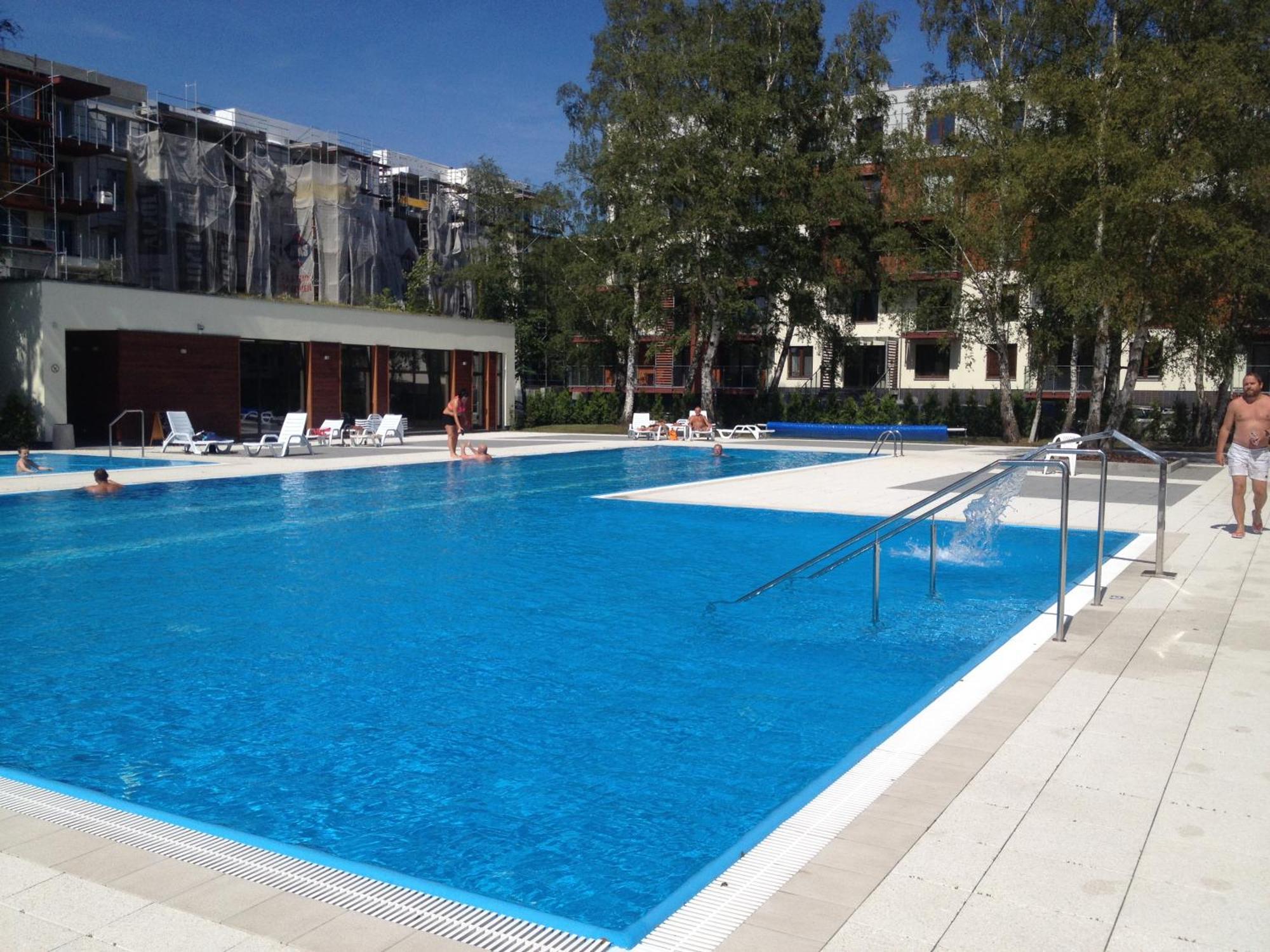 Apartament Paris 코워브제크 외부 사진