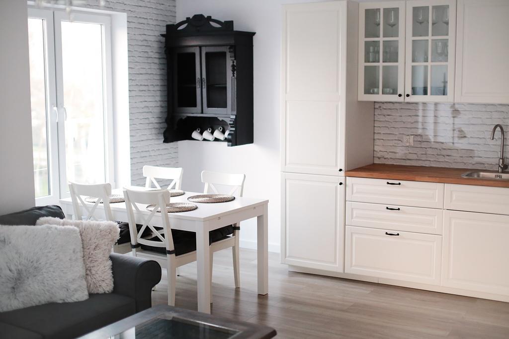 Apartament Paris 코워브제크 외부 사진