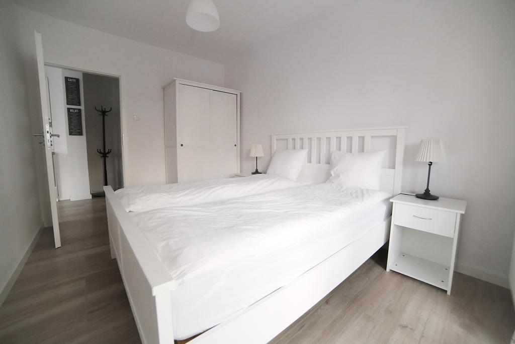 Apartament Paris 코워브제크 외부 사진