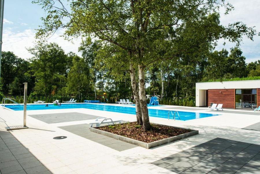 Apartament Paris 코워브제크 외부 사진